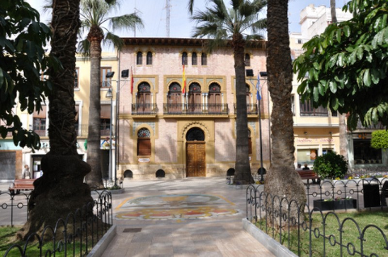 <span style='color:#780948'>ARCHIVED</span> - Saturday 13th July: Free evening guided tour of historical Águilas