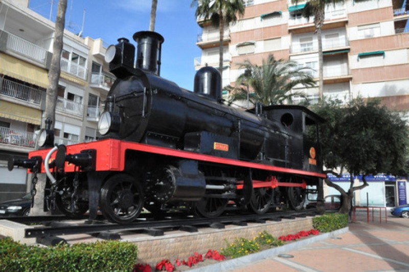 <span style='color:#780948'>ARCHIVED</span> - Saturday 26th October FREE guided route of the railways tour in 脕guilas