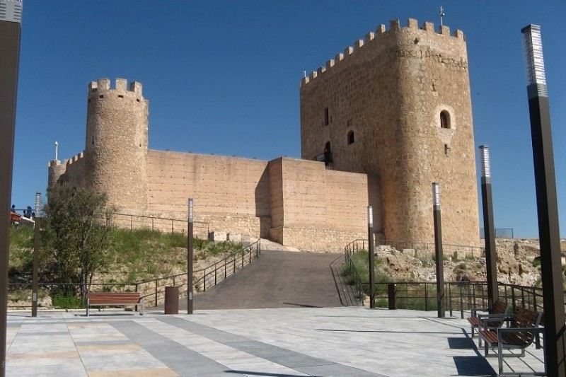 <span style='color:#780948'>ARCHIVED</span> - Sunday 16th February Gothic tour of Jumilla (Spanish)