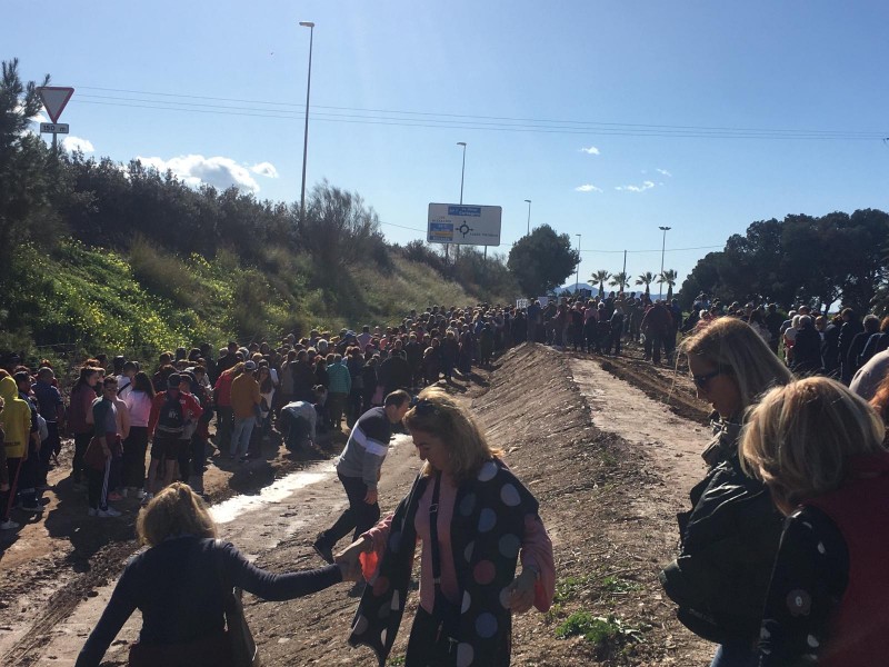 <span style='color:#780948'>ARCHIVED</span> - 2,000 residents march to demand flood protection for Los Alcázares