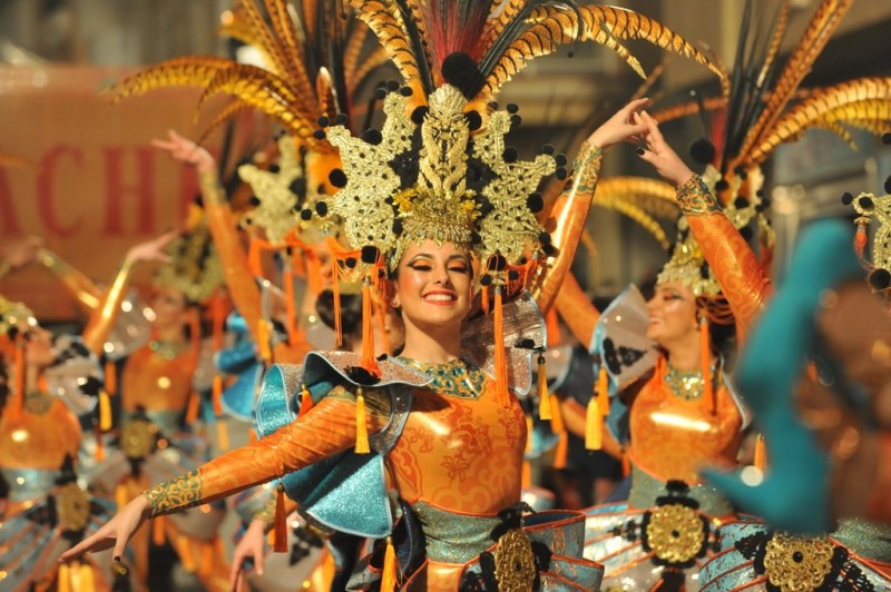 <span style='color:#780948'>ARCHIVED</span> - Donald Trump amongst the bling at Águilas Carnival 2020