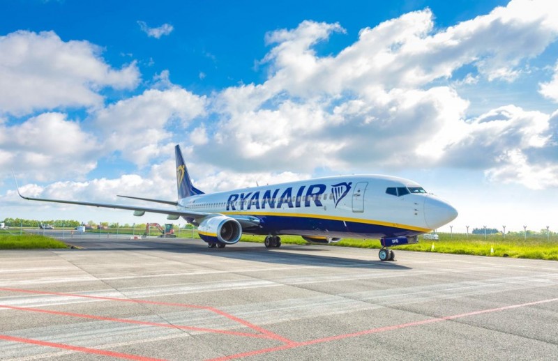 <span style='color:#780948'>ARCHIVED</span> - Ryanair announces flights to Spain from 1st July....last week they were cancelling flights to Spain