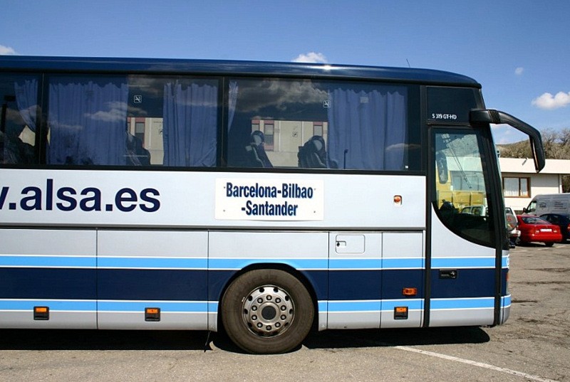 <span style='color:#780948'>ARCHIVED</span> - Bus routes to Cartagena beaches and La Manga halved for this summer