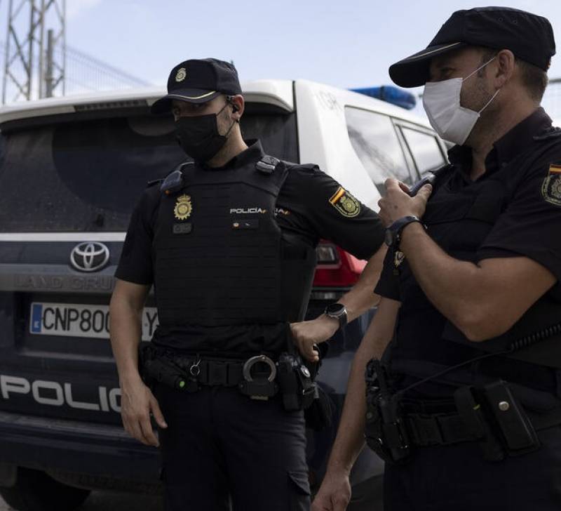 <span style='color:#780948'>ARCHIVED</span> - Finnish tourist drugged and robbed of 10,000 euros in popular Alicante Port area