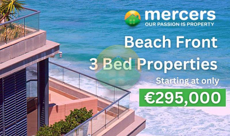 Mercers offer 14 newbuild luxury frontline villas on the market in Puerto de Mazarron