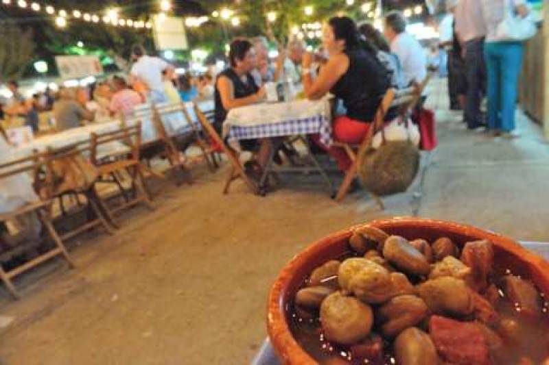 <span style='color:#780948'>ARCHIVED</span> - Barraca open-air restaurants announce prices for the Fiestas de Primavera in the city of Murcia