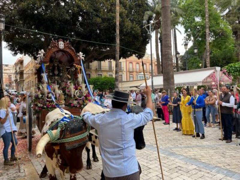 <span style='color:#780948'>ARCHIVED</span> - Hundreds of people gather for annual pilgrimage in Aguilas