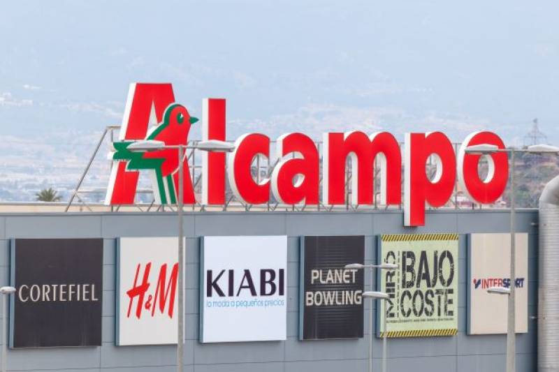 See which stores and supermarkets are open on the October 12 holiday in Murcia 2023