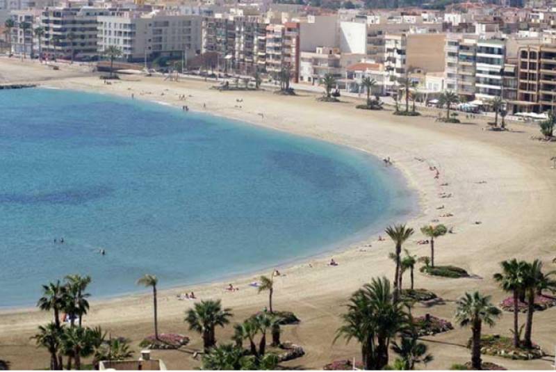 This is the cheapest town in Murcia to rent a beach-side property this summer