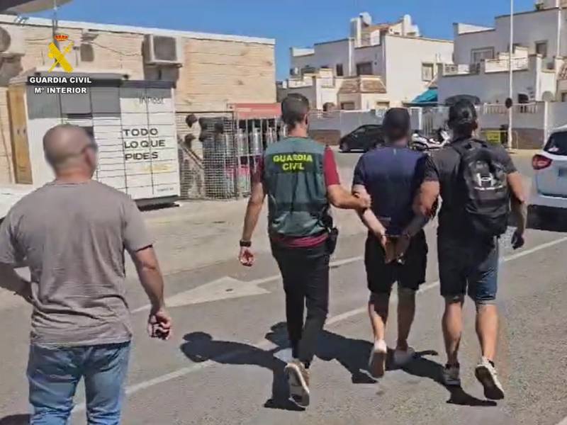 Guardia Civil arrests international fugitive in Torrevieja