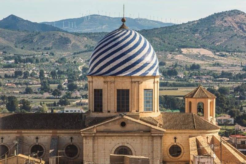 December 21 Blue and White: Free visit to the iconic Basilica in Yecla