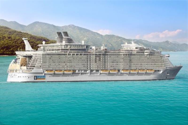 Allure of the Seas brings over 5,000 passengers to Cartagena in first major cruise stop of the year