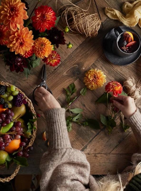 Autumn blooms and warm scents at Garden Boutique florists, Mazarrón