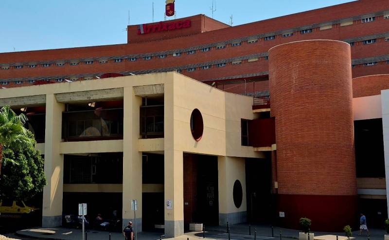 Court investigates the death of a young English teacher in Murcia hospital 